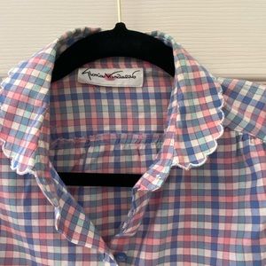 Vintage Gloria Vanderbilt button down, size small.